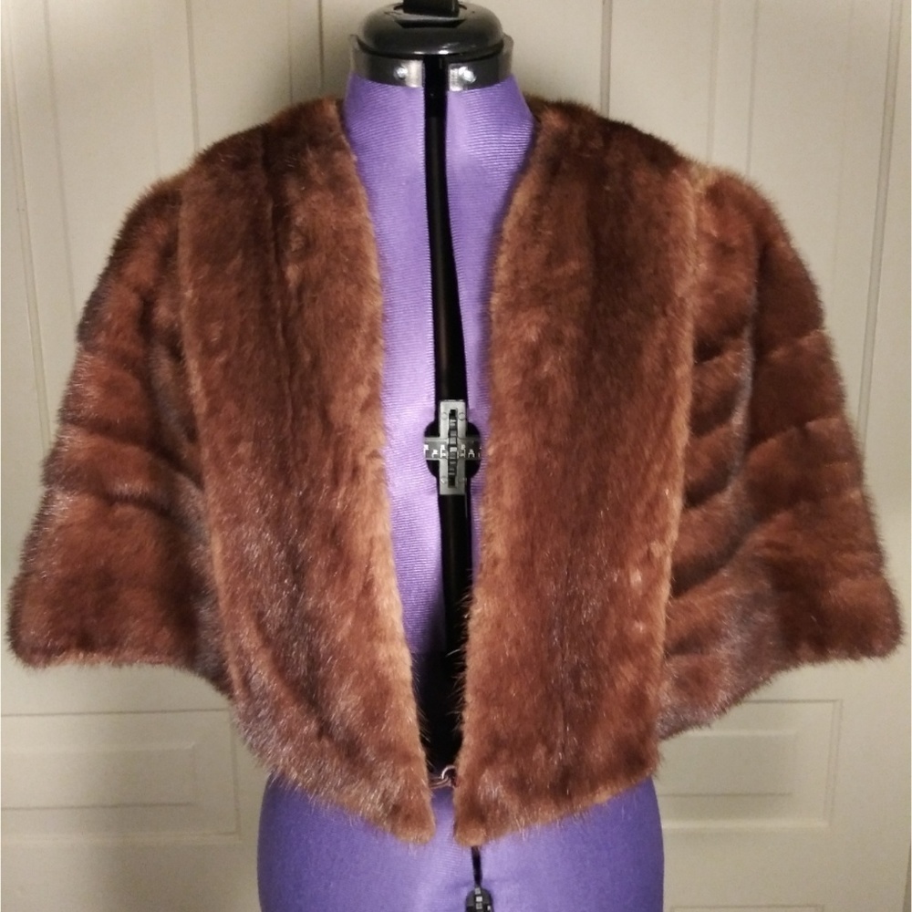 Real fur Vintage mink stole Chandler's Boston cape